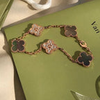 [Lumi]New  CLOVER 5 MOTIF GRAY MOP BRACELET COLLECTION