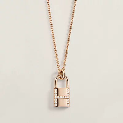 ¡®Lumi¡¯HM ADVANCED NICHE LOCK HEAD NECKLACE DIAMONDS