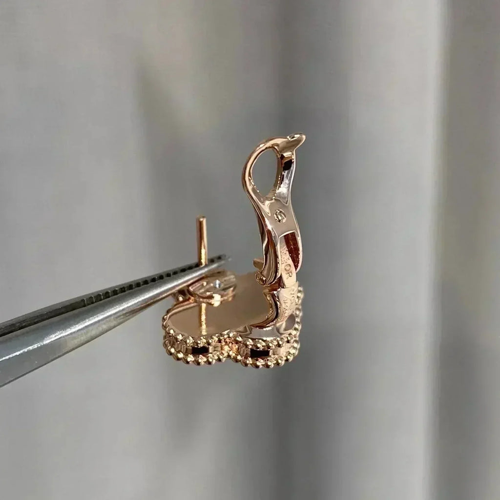 ¡®Lumi¡¯CLOVER MEDIUM 1 MOTIFS  PINK MOP DIAMOND EARRINGS