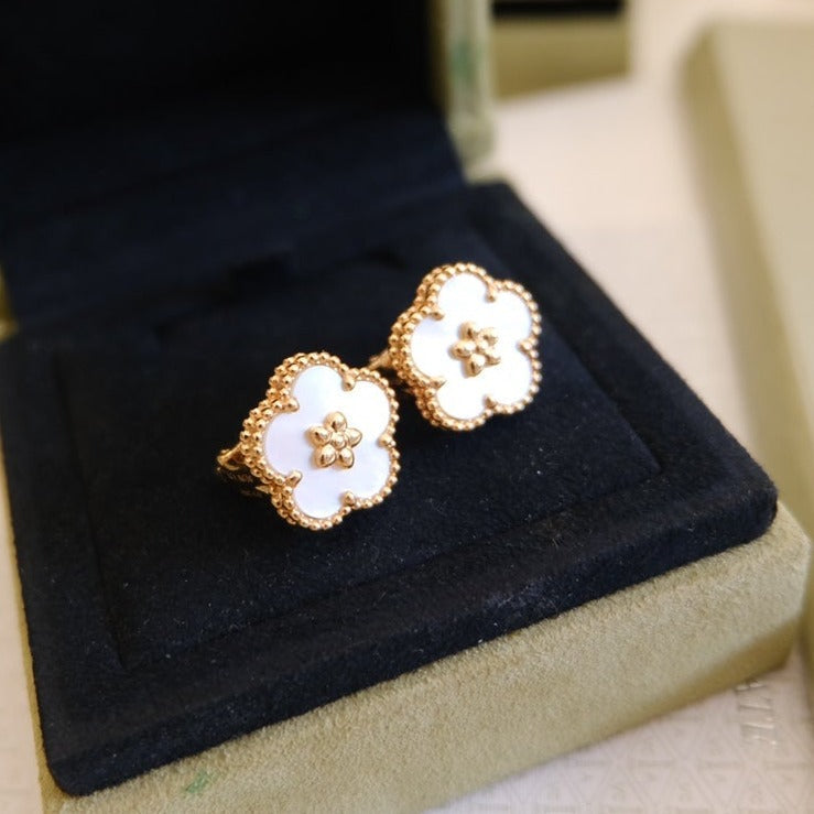 ¡®Lumi¡¯26 NEW LUCKY  WHITE MOP EARRINGS