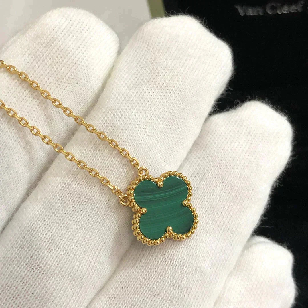 ¡®Lumi¡¯CLOVER 15MM MALACHITE SINGLE FLOWER  NECKLACE