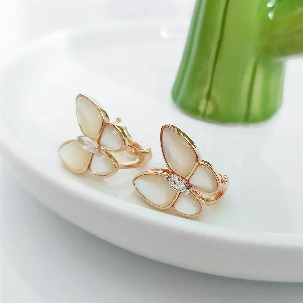 ¡®Lumi¡¯BUTTERFLY MOP DIAMOND EARRINGS