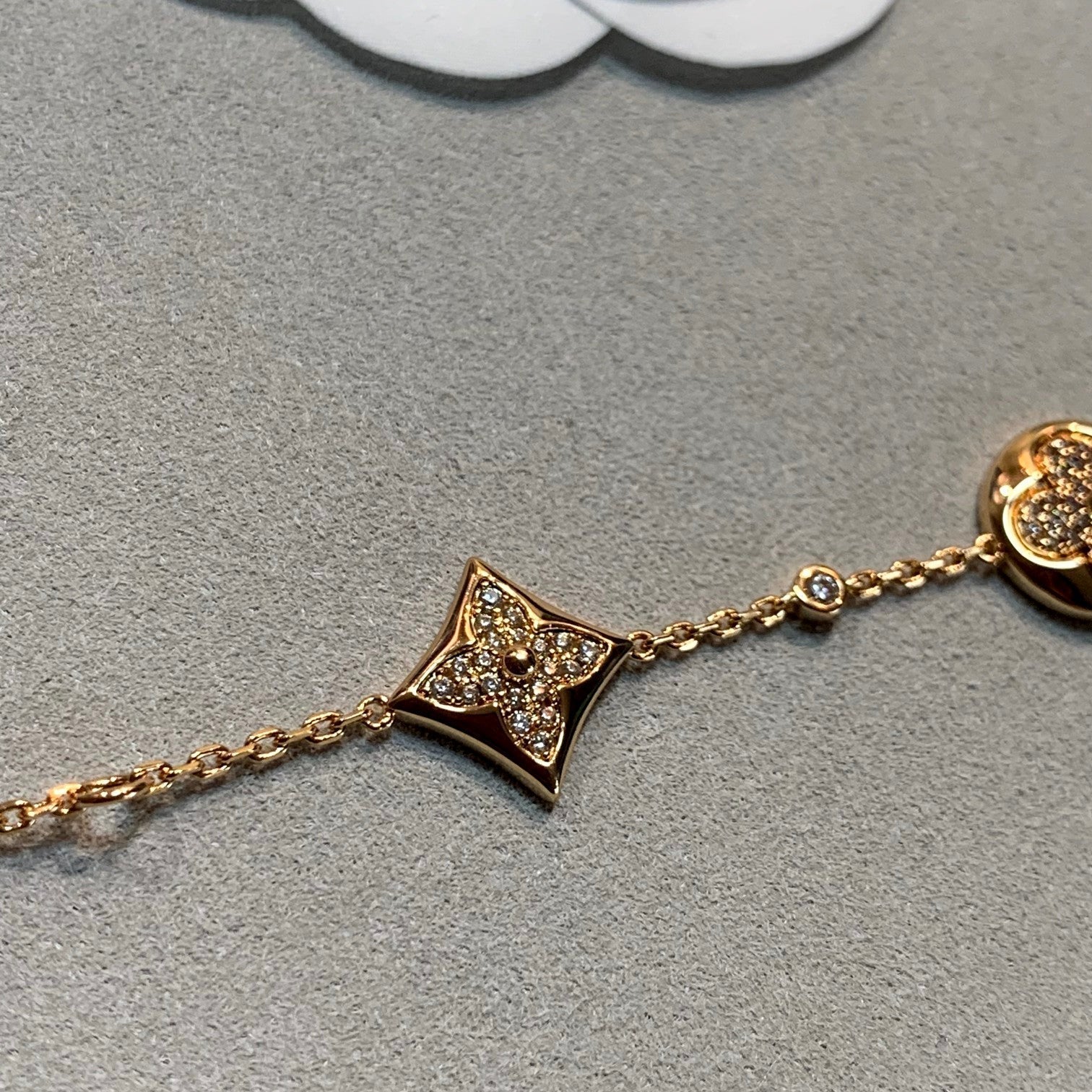 ¡®Lumi¡¯STAR AND SUN 4 MOTIFS GOLD DIAMONDS BRACELET