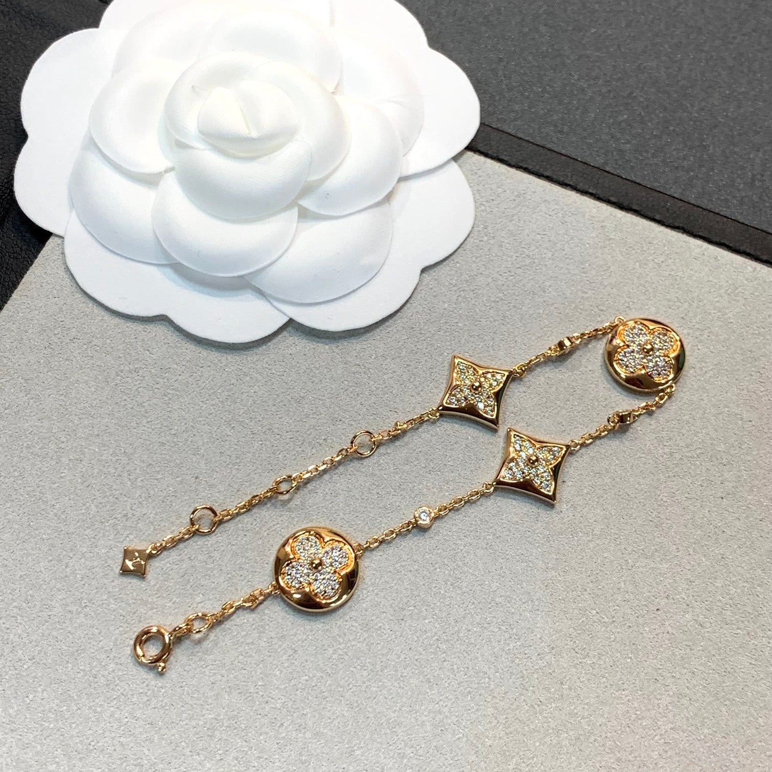 ¡®Lumi¡¯STAR AND SUN 4 MOTIFS GOLD DIAMONDS BRACELET