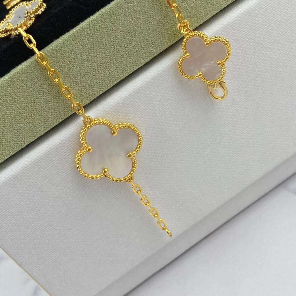 ¡®Lumi¡¯MAGIC CLOVER MOP GOLD BRACELET 5 MOTIFS