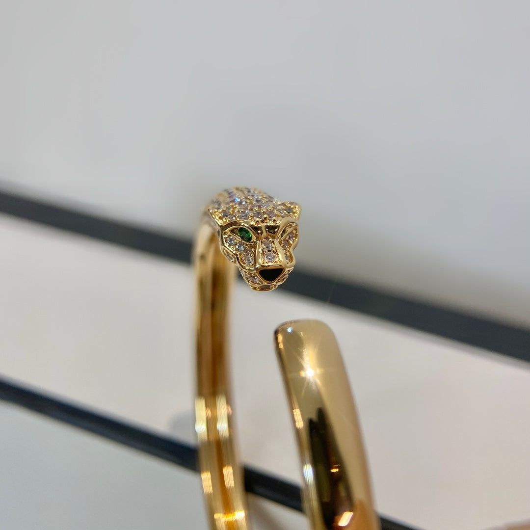 ¡®Lumi¡¯PANTHERE GOLD DIAMOND OPEN BRACELET