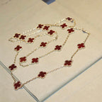 ¡®Lumi¡¯CLOVER 20 MOTIFS CARNELIAN NECKLACE