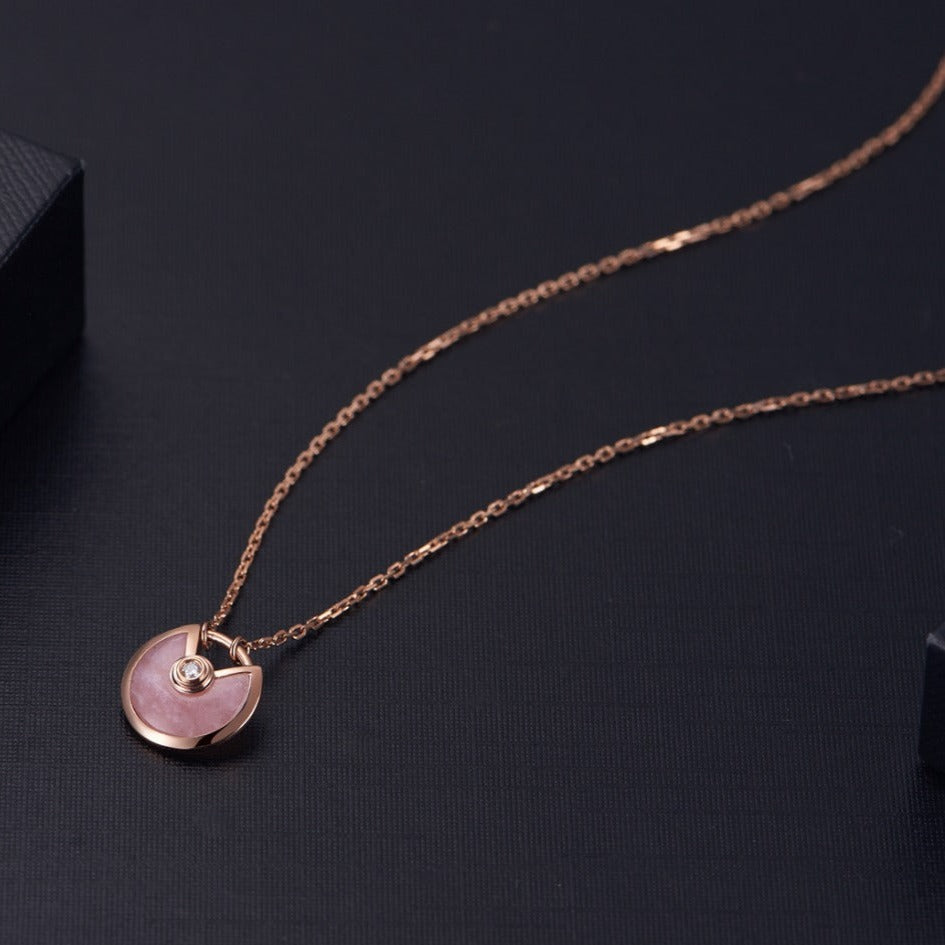 ¡®Lumi¡¯AMULETTE ROSE GOLD PINK MOP NECKLACE