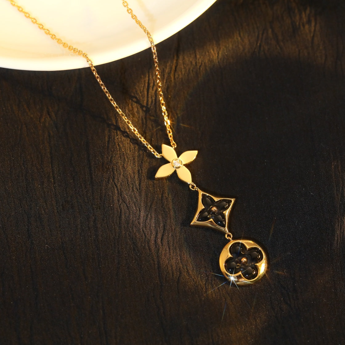 ¡®Lumi¡¯STAR AND SUN ONYX PINK GOLD NECKLACE
