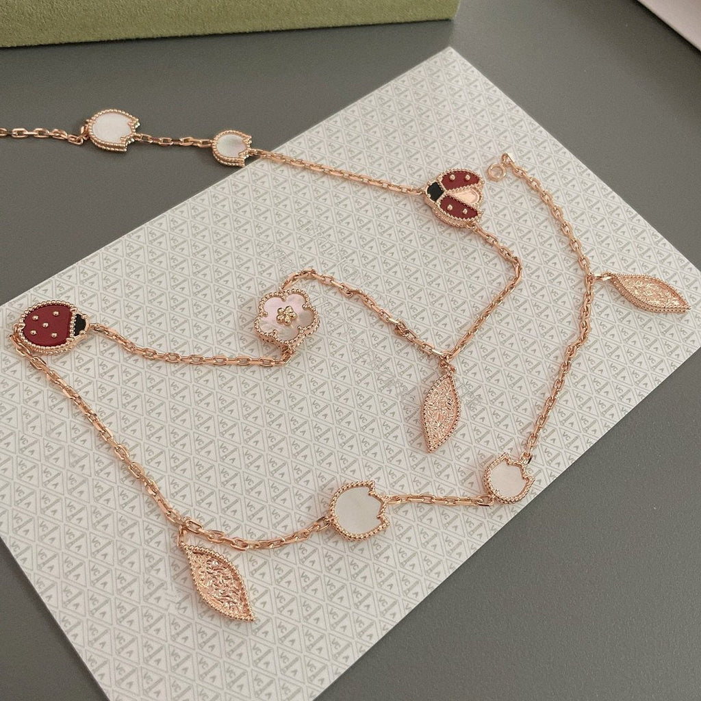 ¡®Lumi¡¯LUCKY SPRING 15 MOTIFS ROSE GOLD NECKLACE