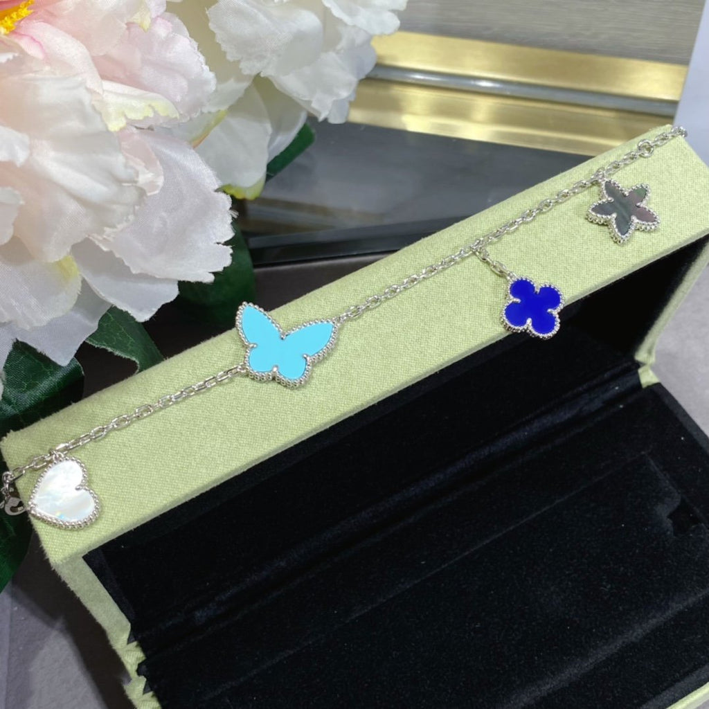 ¡®Lumi¡¯LUCKY SPRING SILVER BRACELET 4 MOTIF