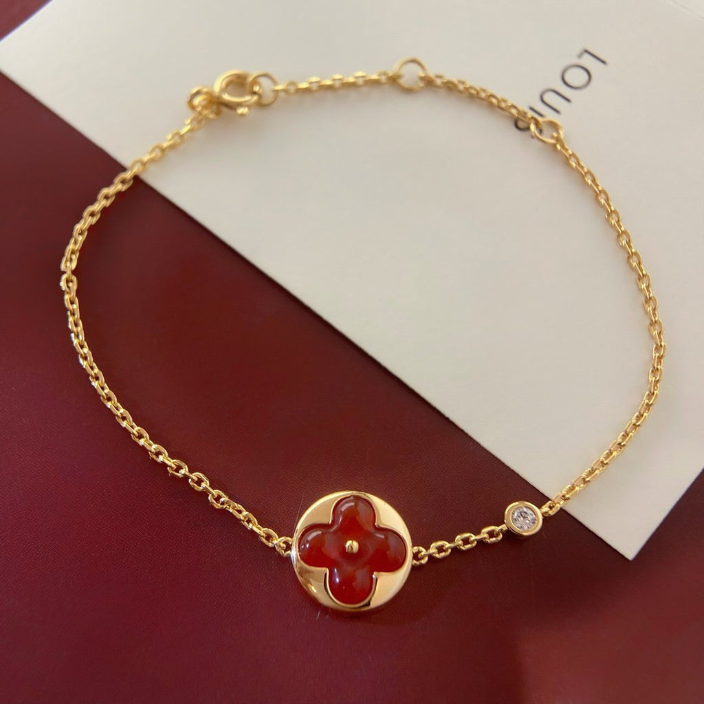 ¡®Lumi¡¯SUN PEDANT CARNELIAN BRACELET