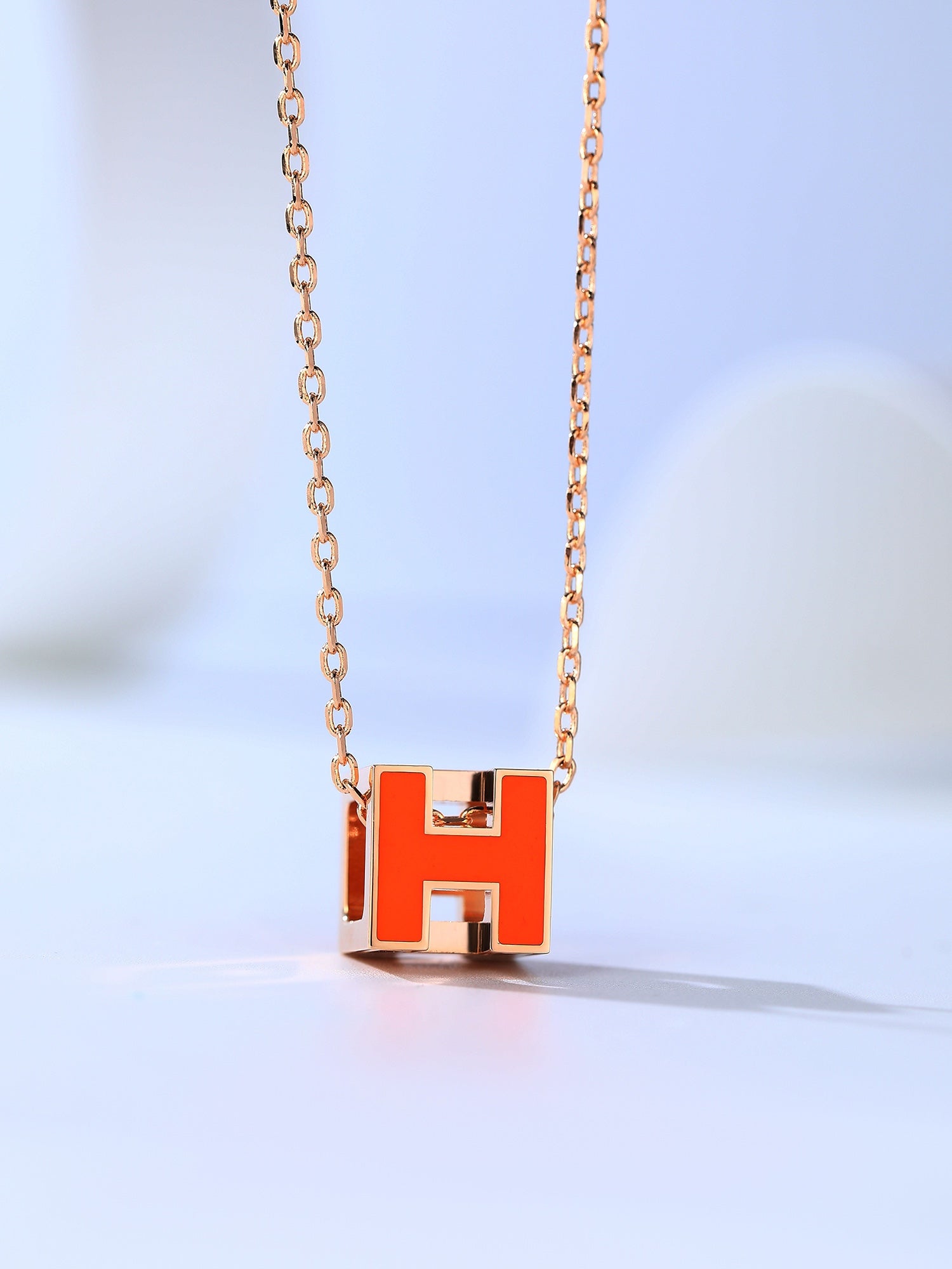 ¡®Lumi¡¯H CAGE PINK GOLD NECKLACE