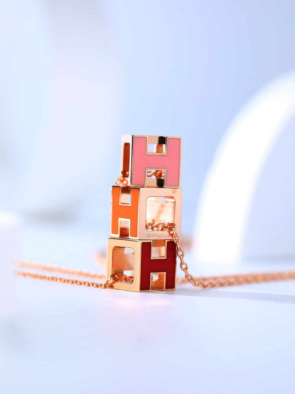 ¡®Lumi¡¯H CAGE PINK GOLD NECKLACE