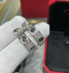 ¡®Lumi¡¯LOVE CERAMIC DIAMOND PAVED SILVER EARRINGS
