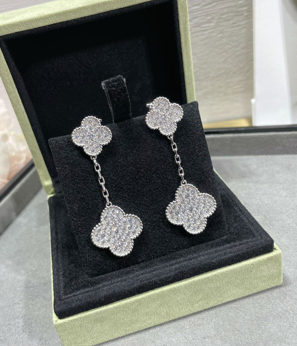 ¡®Lumi¡¯CLOVER 2 MOTIFS DIAMOND PAVED SILVER EARRINGS