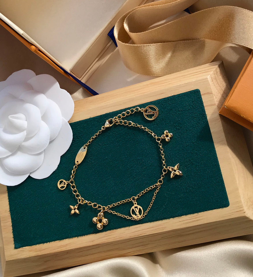 ¡®Lumi¡¯BLOOMING PINK GOLD MOP BRACELET