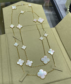 ¡®Lumi¡¯CLOVER 16 MOTIF WHITE MOP GOLD NECKLACE