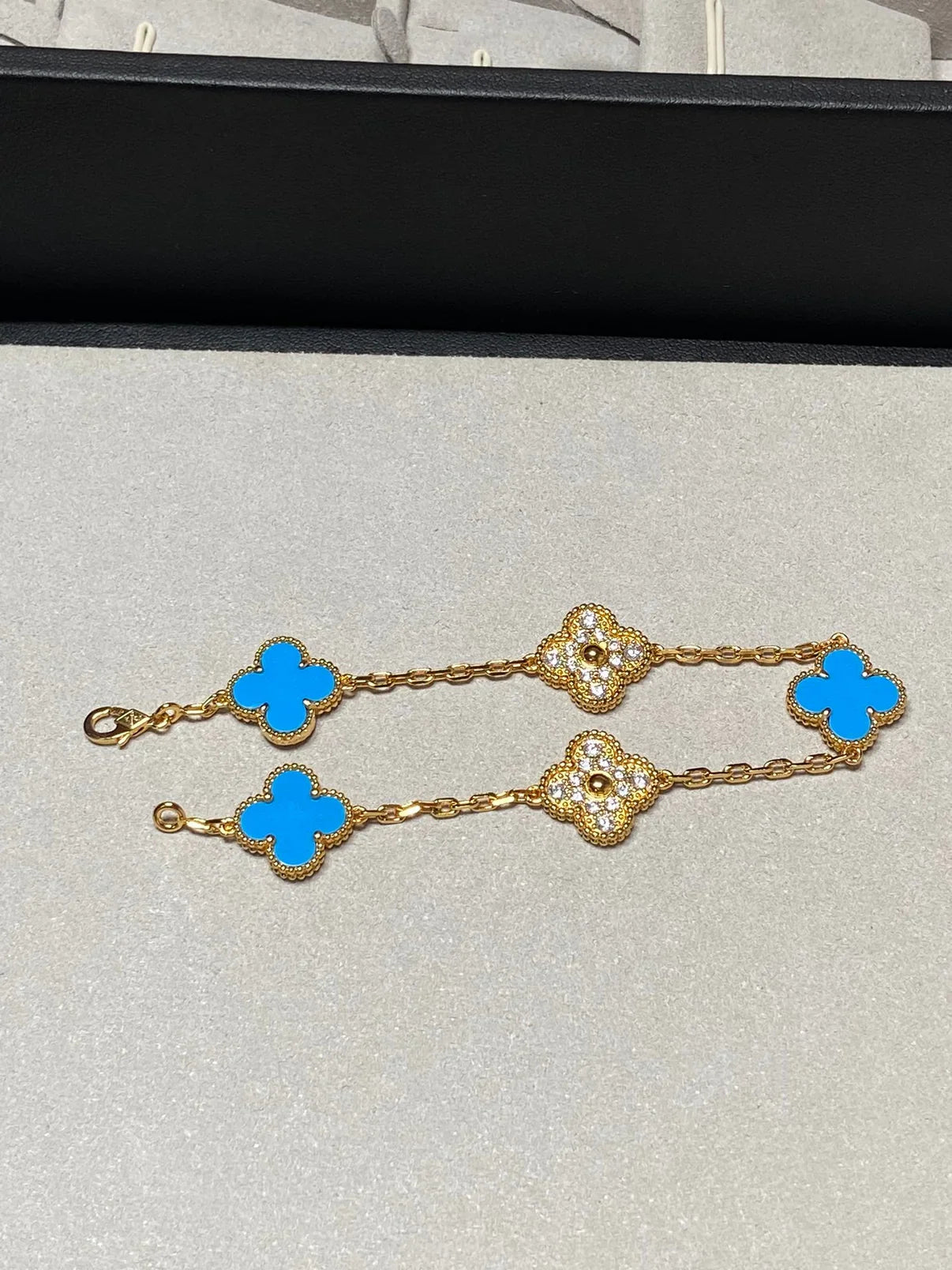 [Lumi jewelry] CLOVER 5 MOTIF BLUE AGATE BRACELET COLLECTION