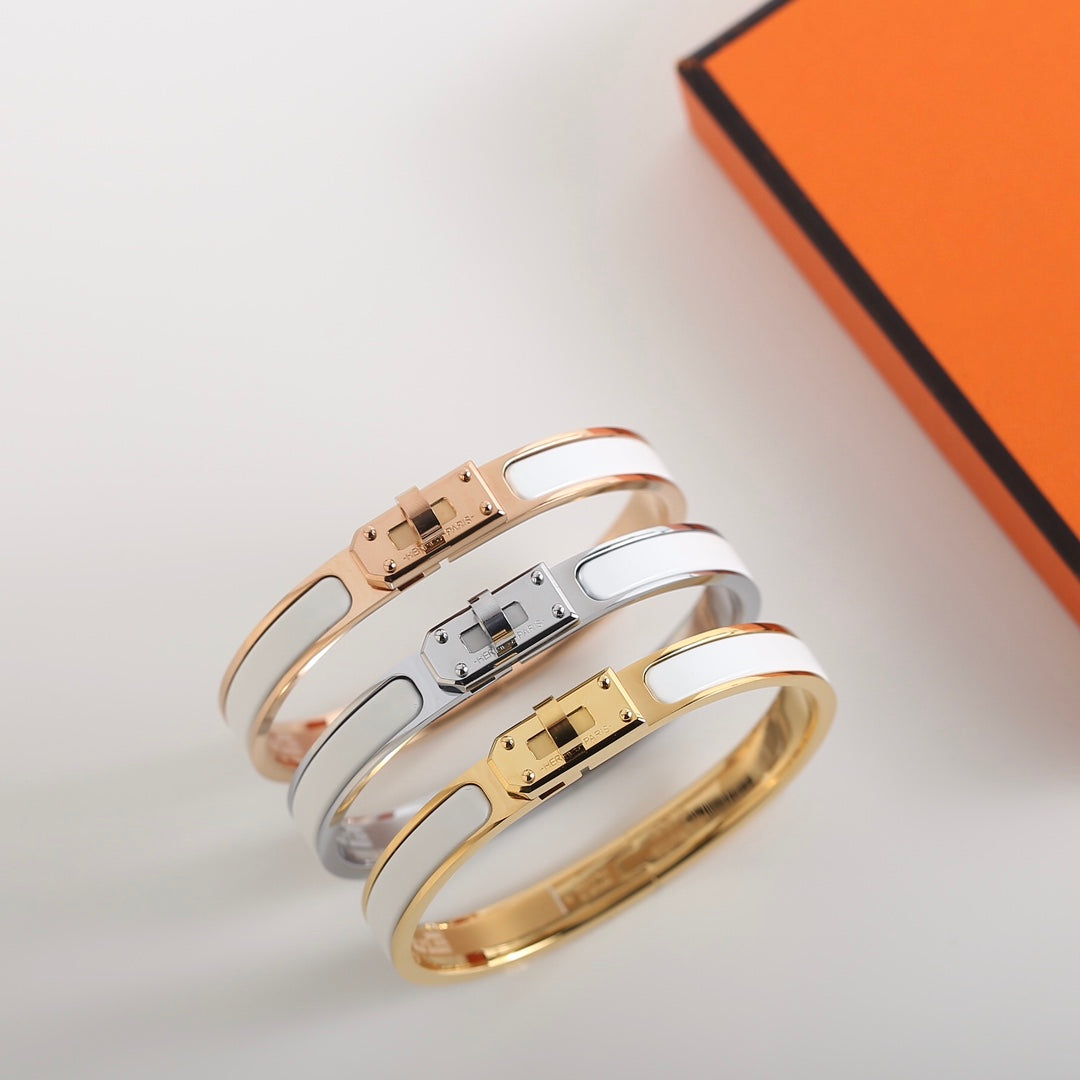 ¡®Lumi¡¯HM KELLY WHITE BRACELET