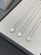 ¡®Lumi¡¯CLOVER MEDIUM SILVER WHITE MOP NECKLACE