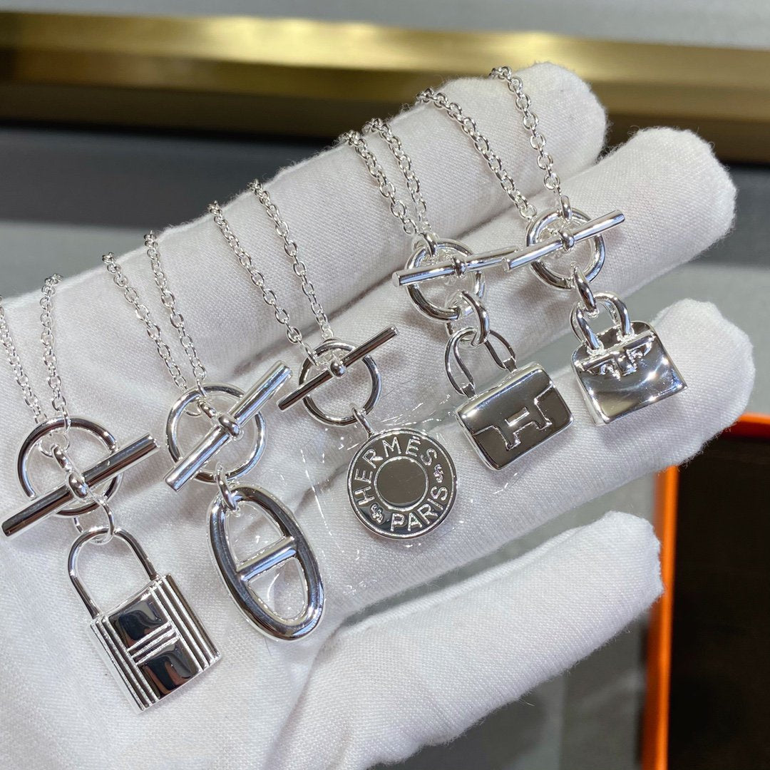 ¡®Lumi¡¯CONSTANCE PEDANT SILVER NECKLACE