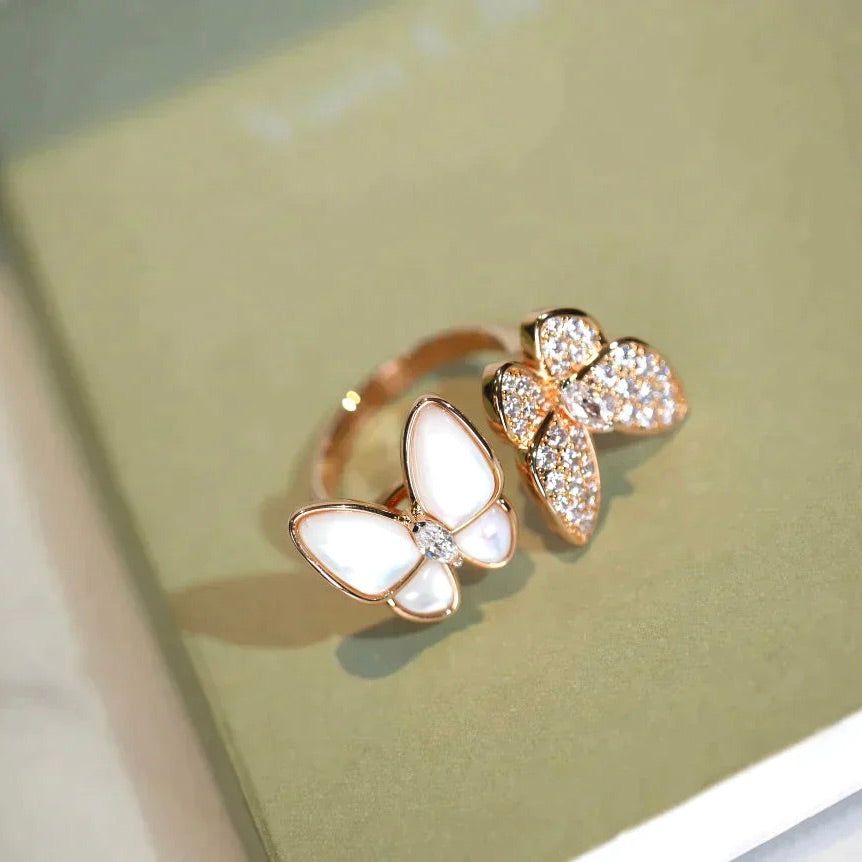 ¡®Lumi¡¯TWIN BUTTERFLY DIAMOND MOP RING