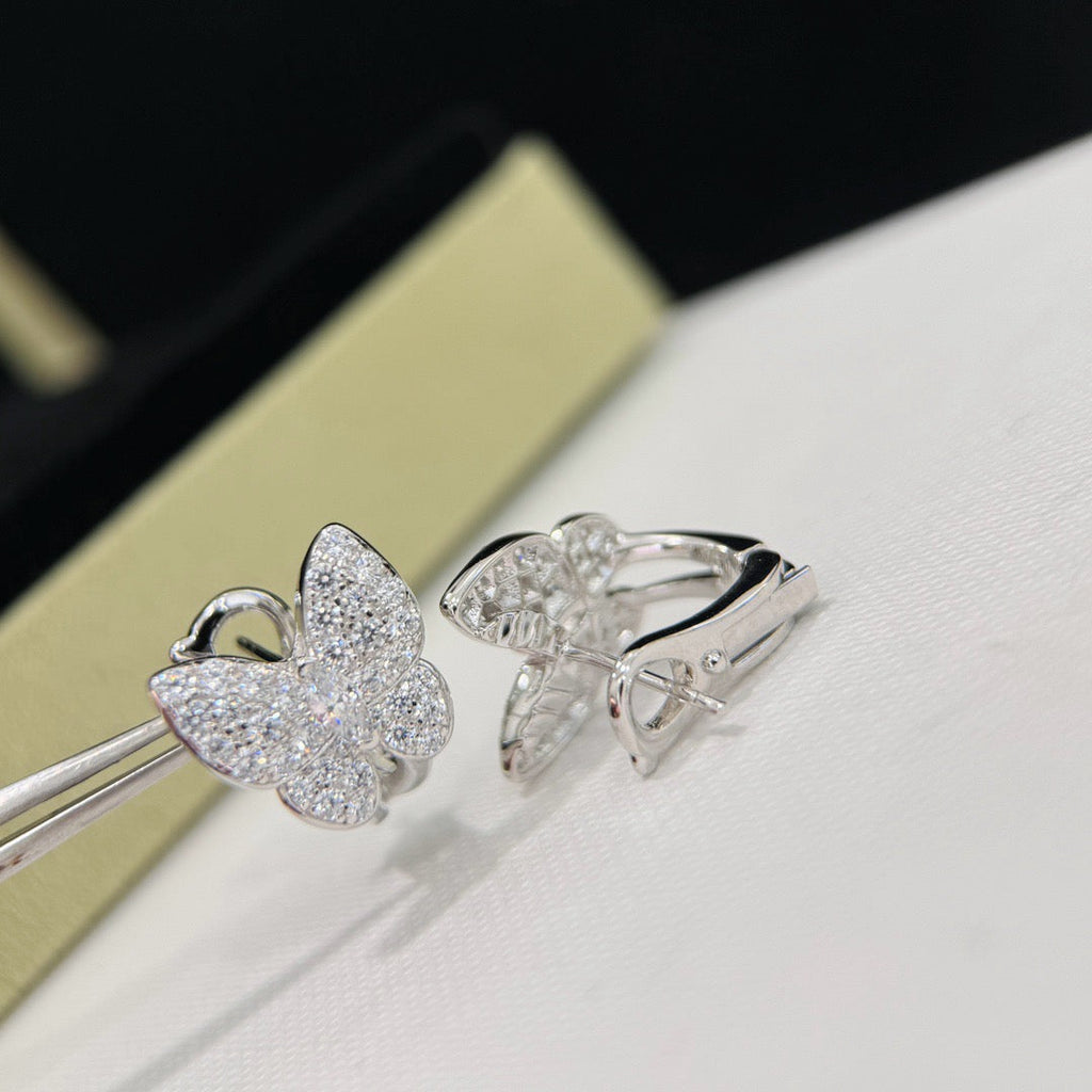 ¡®Lumi¡¯BUTTERFLY ALL DIAMOND EARRINGS