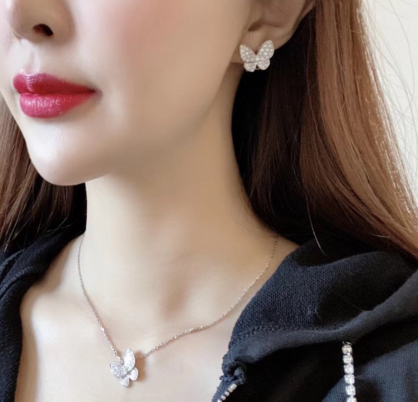 ¡®Lumi¡¯BUTTERFLY ALL DIAMOND EARRINGS