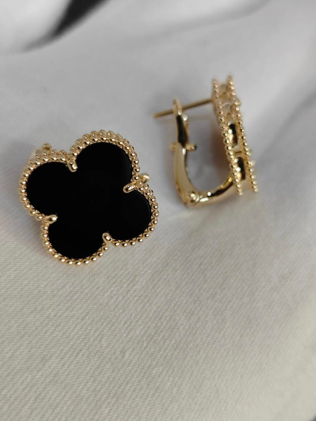 [Lumi]CLOVER 20MM BLACK MOP EARRINGS