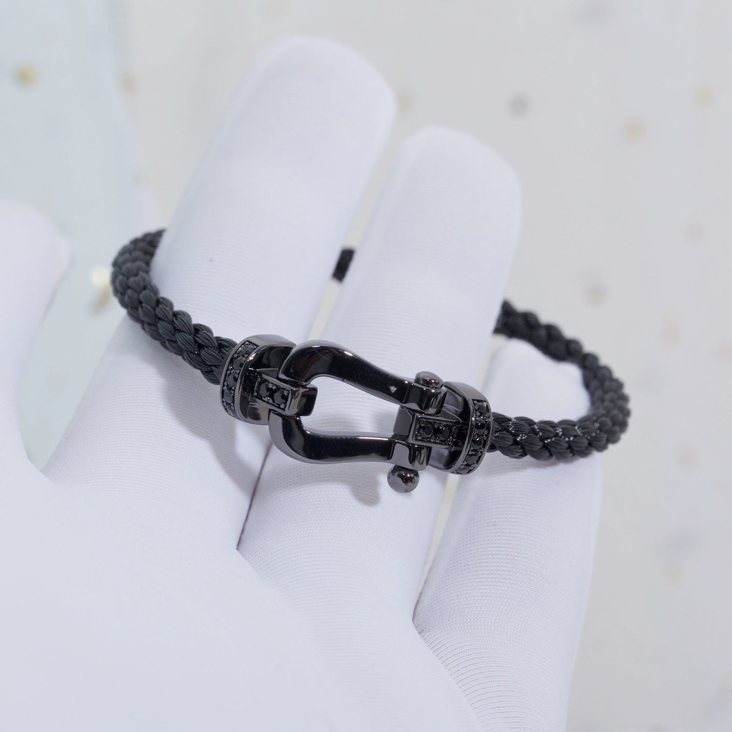 ¡®Lumi¡¯FORCE LARGE SERIES HORSESHOE BLACK SAMURAI BRACELET
