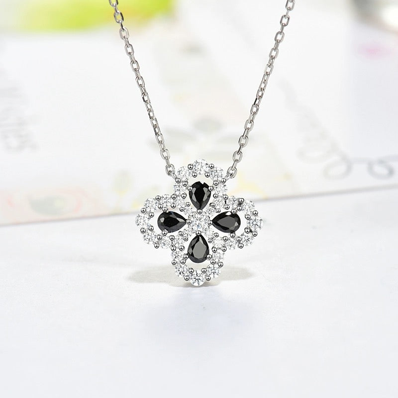 ¡®Lumi¡¯LOOP NECKLACE FULL MOTIF DIAMOND 16MM MULTIPLE COLORS