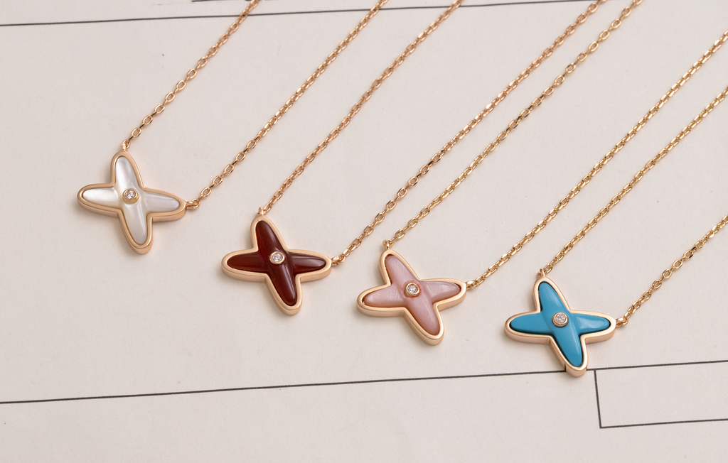 ¡®Lumi¡¯JEUX DE NECKLACE 1 DIAMOND
