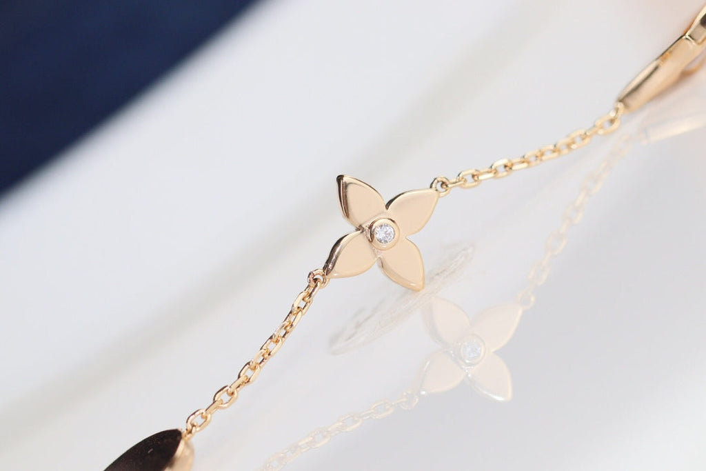 ¡®Lumi¡¯LEAF CLOVER BRACELET
