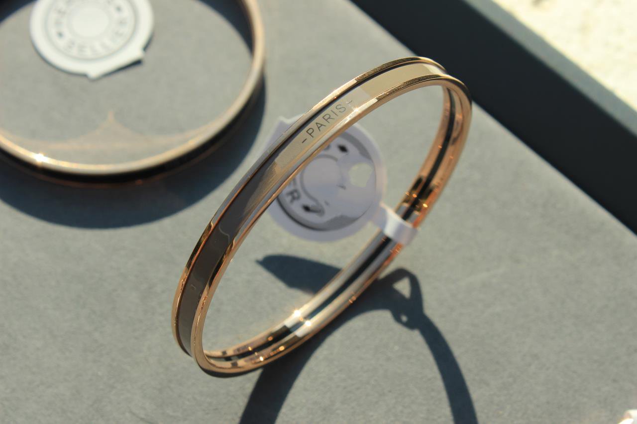¡®Lumi¡¯HM UNI BANGLE BAG