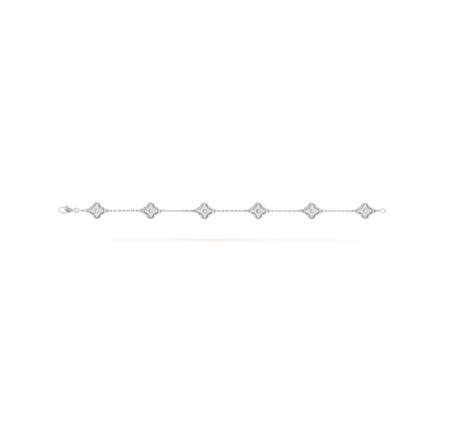¡®Lumi¡¯CLOVER 6 MOTIF SILVER DIAMOND BRACELET