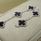 [Lumi jewelry] CLOVER 5 MOTIF ONYXS BRACELET COLLECTION