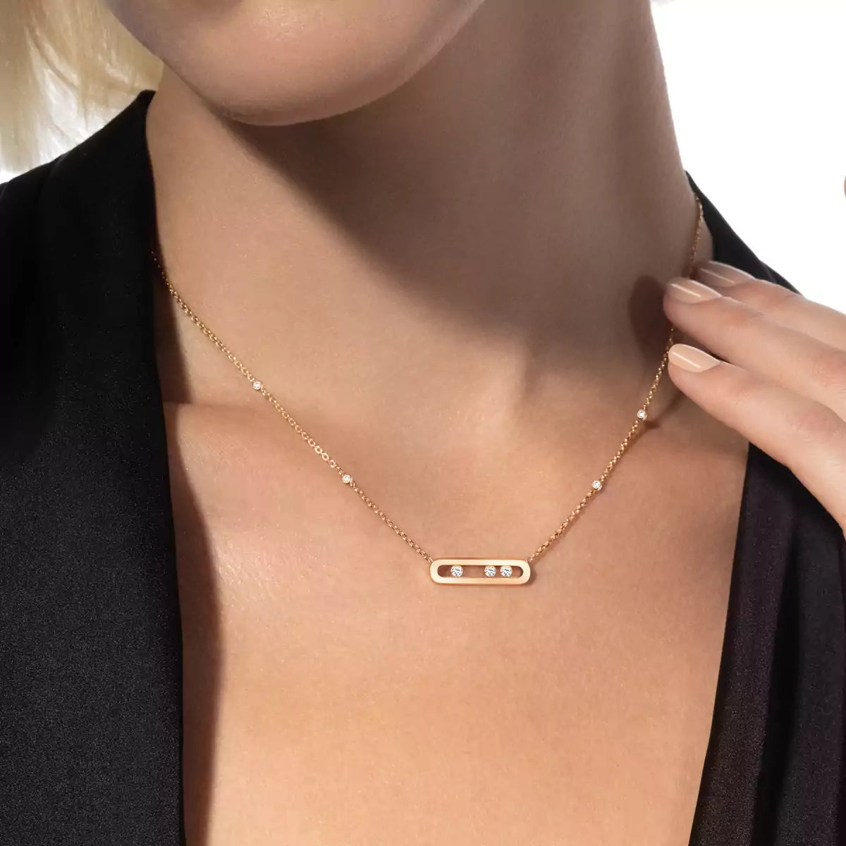 [Imperial]  Baby Move Gold Diamond Necklace