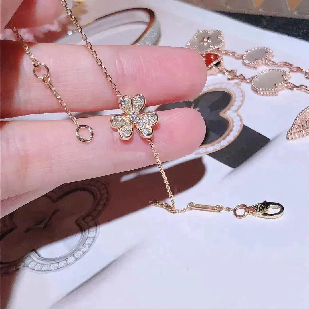 ¡®Lumi¡¯FRIVOLE GOLD FLOWER DIAMOND BRACELET