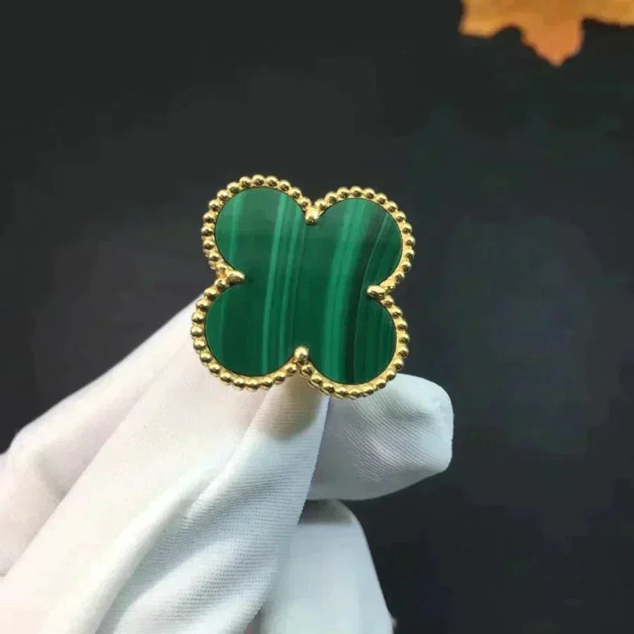 ¡®Lumi¡¯CLOVER MALACHITE RING