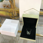 ¡®Lumi¡¯LARGE BUTTERFLY SILVER PENDANT DIAMOND NECKLACE