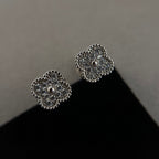 ¡®Lumi¡¯CLOVER MINI DIAMOND STUD EARRINGS
